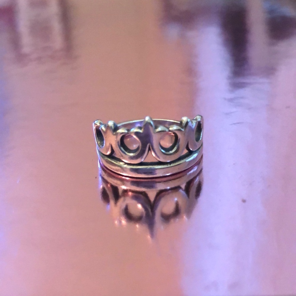 James Avery Crown Ring